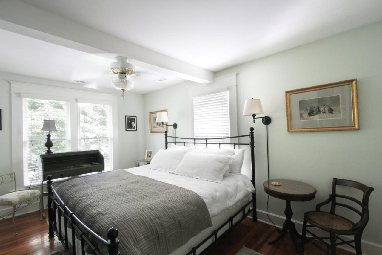 Dickson Street Bed & Breakfast Fayetteville Extérieur photo