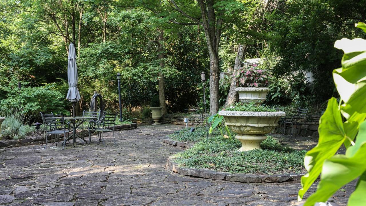 Dickson Street Bed & Breakfast Fayetteville Extérieur photo